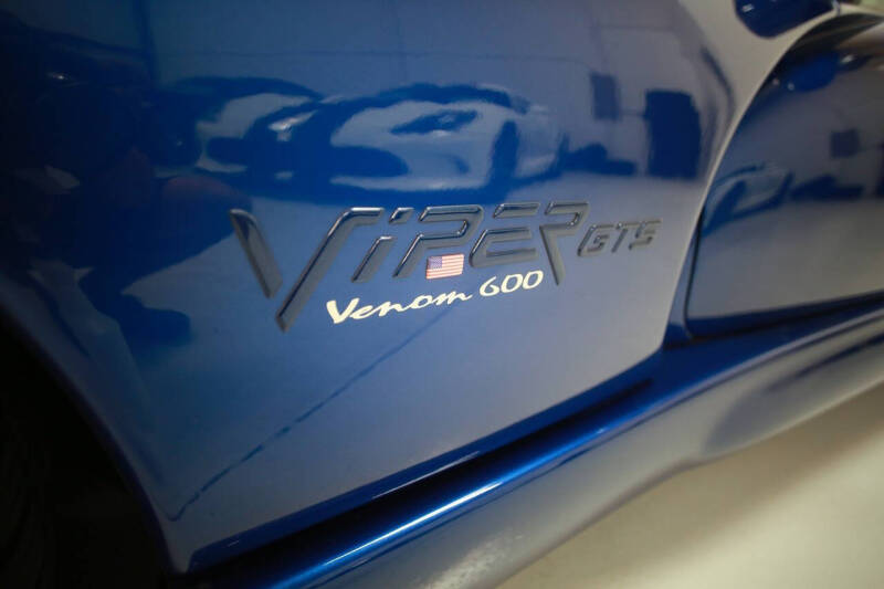 1997 Dodge Viper GTS