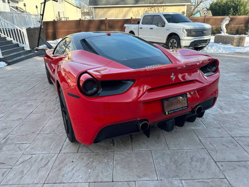 2016 Ferrari 488 GTB