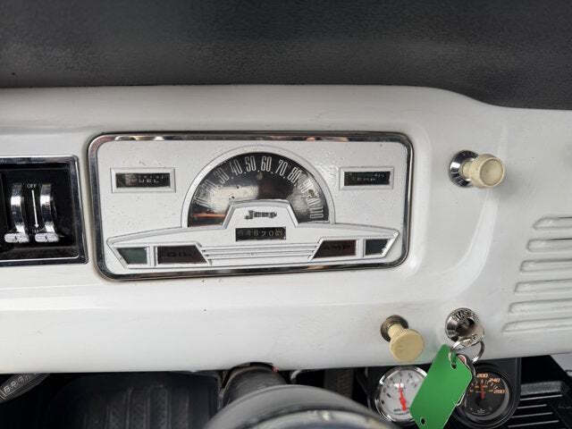 1970 Jeep Commando