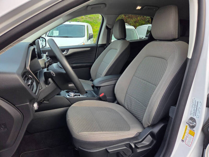 2021 Ford Escape Hybrid SE