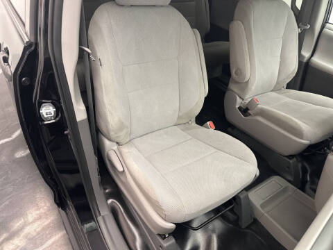 2020 Toyota Sienna L 7-Passenger