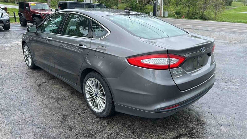 2013 Ford Fusion SE