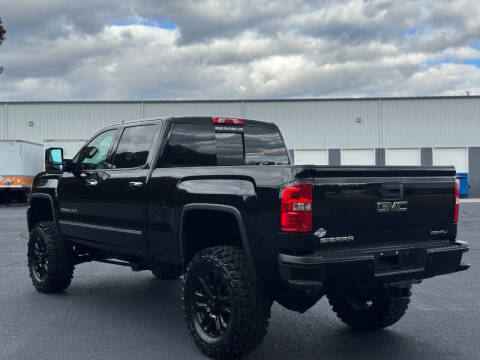 2018 GMC Sierra 2500HD Denali