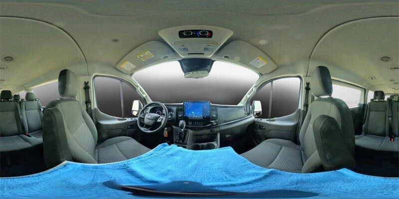 2023 Ford Transit 350 XLT