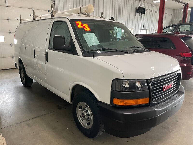 2023 GMC Savana 2500