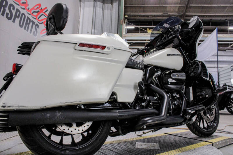 2018 Harley-Davidson Street Glide Special