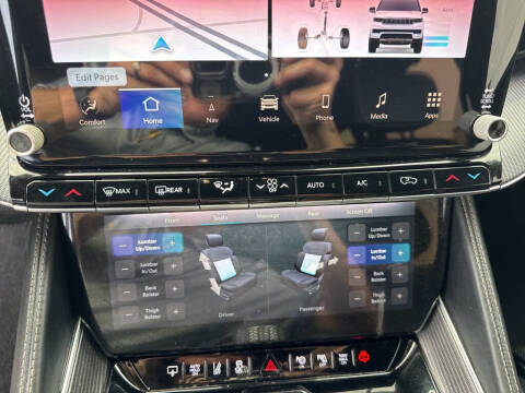 2022 Jeep Grand Wagoneer Series II