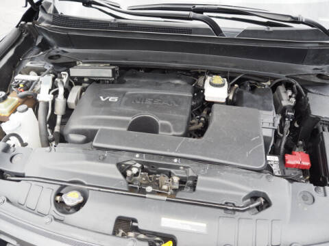 2020 Nissan Pathfinder SL