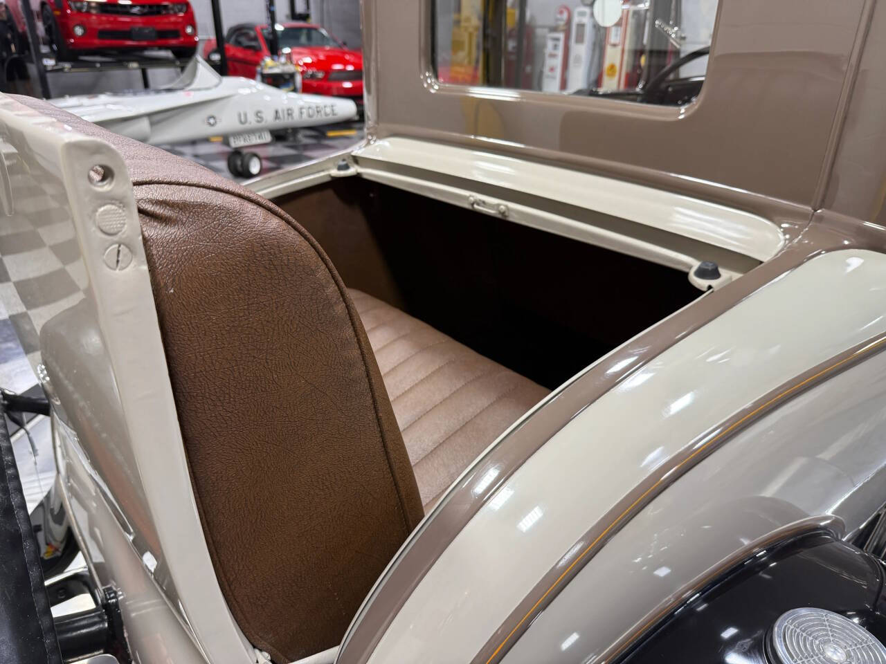 1930 Ford Model A 112