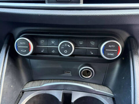 2018 Alfa Romeo Stelvio Ti