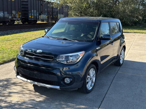 2018 Kia Soul for sale at Mr. Auto in Hamilton OH