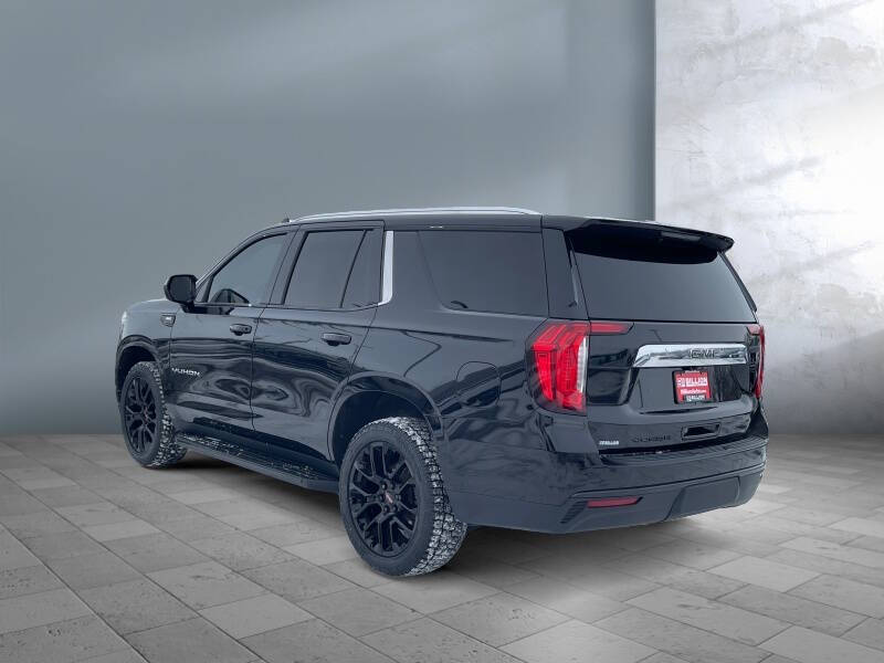 2022 GMC Yukon SLE