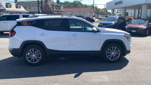 2023 GMC Terrain SLT