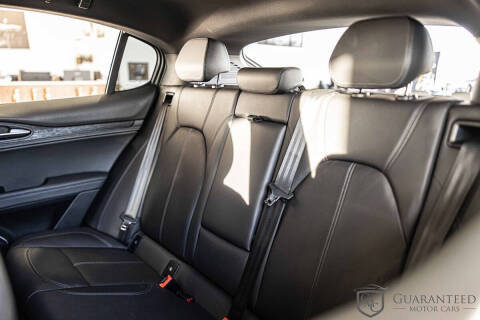 2022 Alfa Romeo Stelvio Sprint