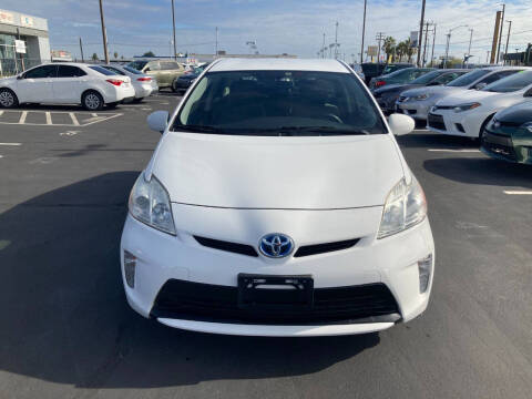 2013 Toyota Prius Two