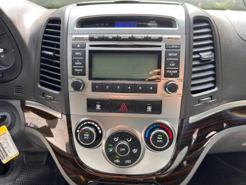 2011 Hyundai Santa Fe SE