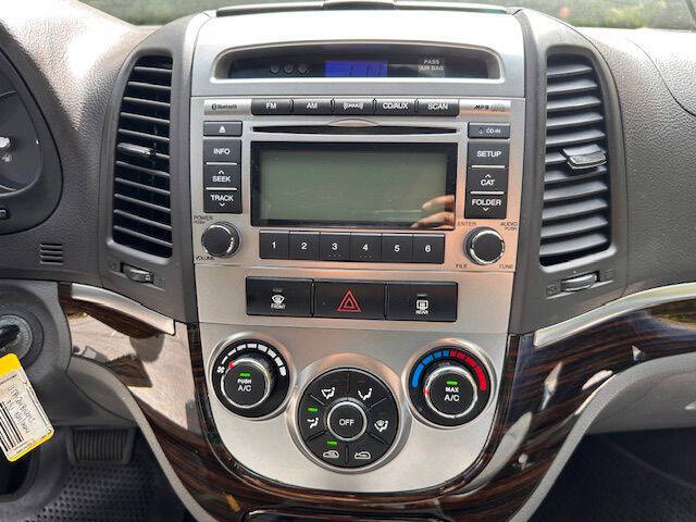 2011 Hyundai Santa Fe SE