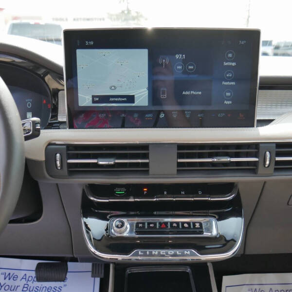 2023 Lincoln Corsair Standard