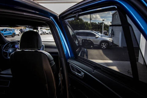 2024 Volkswagen Atlas Cross Sport SEL R-Line 4Motion