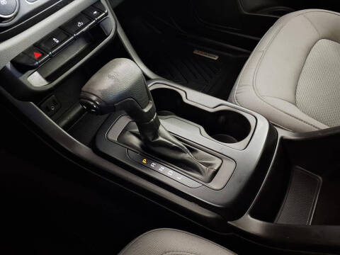 2021 GMC Canyon Elevation Standard