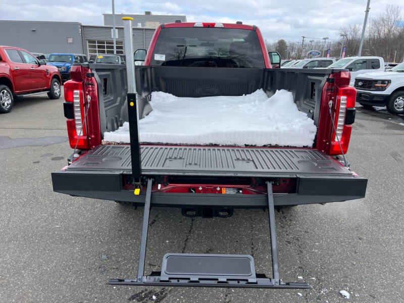 2025 Ford F-350 Super Duty XLT