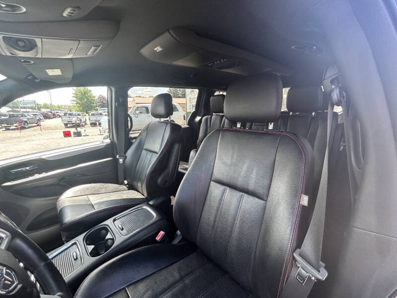 2015 Dodge Grand Caravan R/T