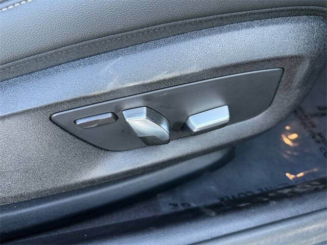 2023 BMW 5 Series 530i