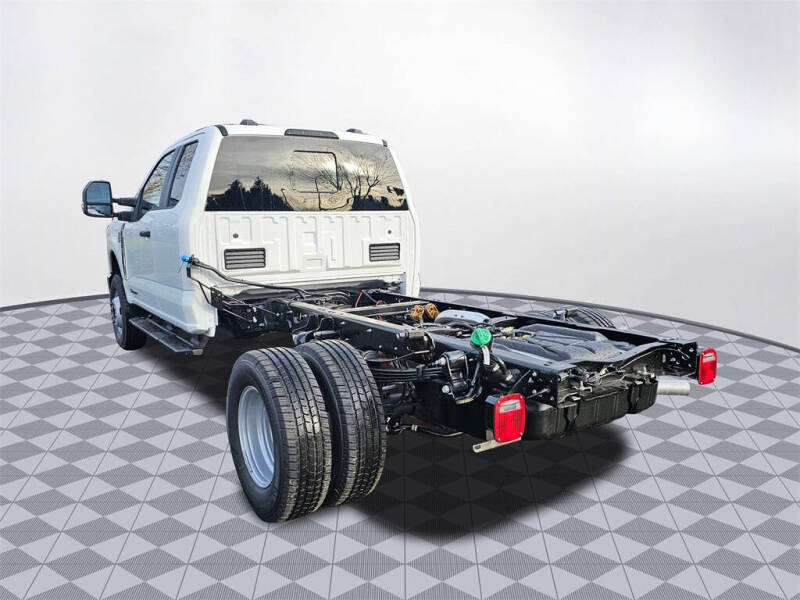 2024 Ford F-350 Super Duty XL