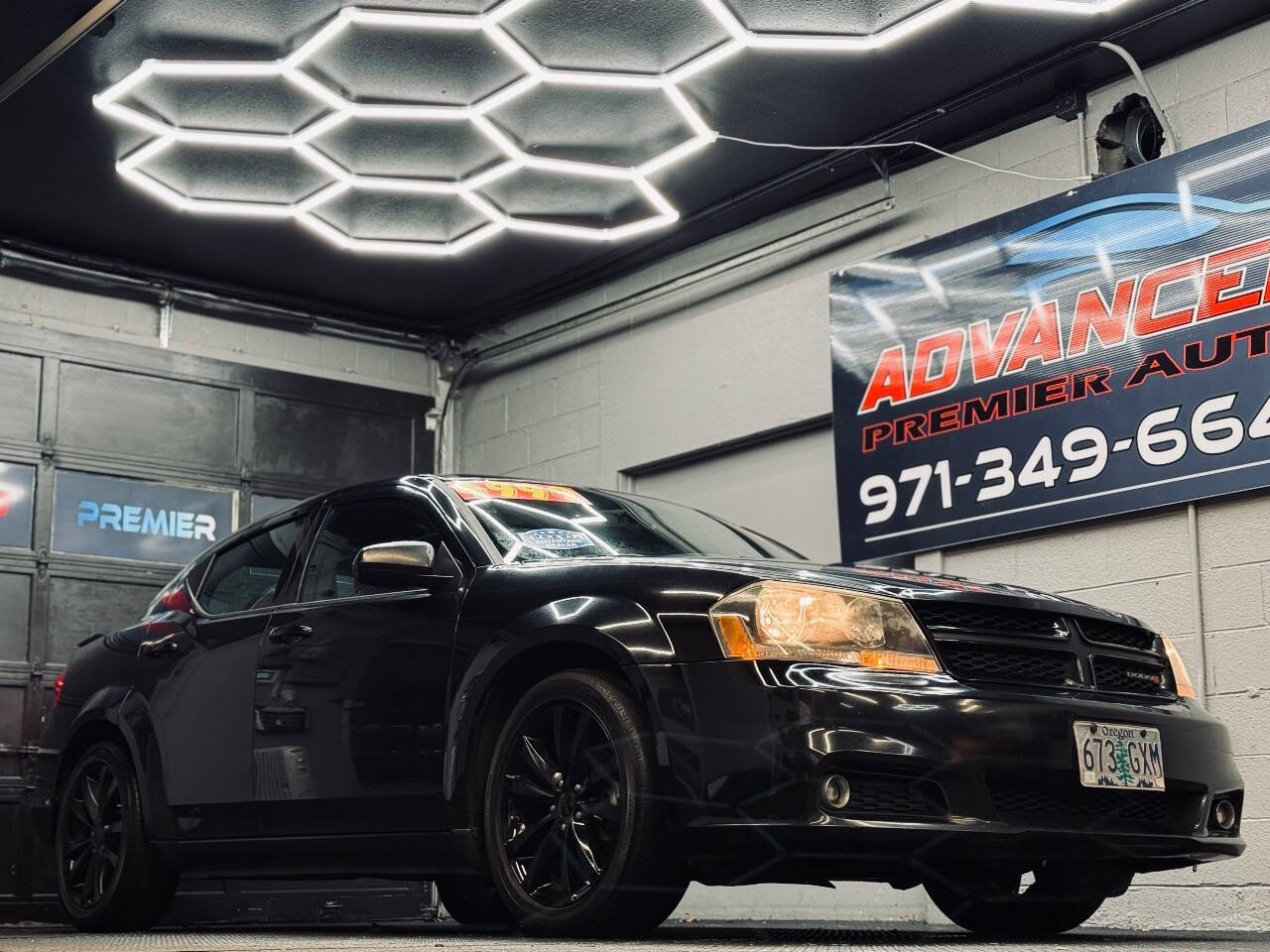 2014 Dodge Avenger SXT FWD