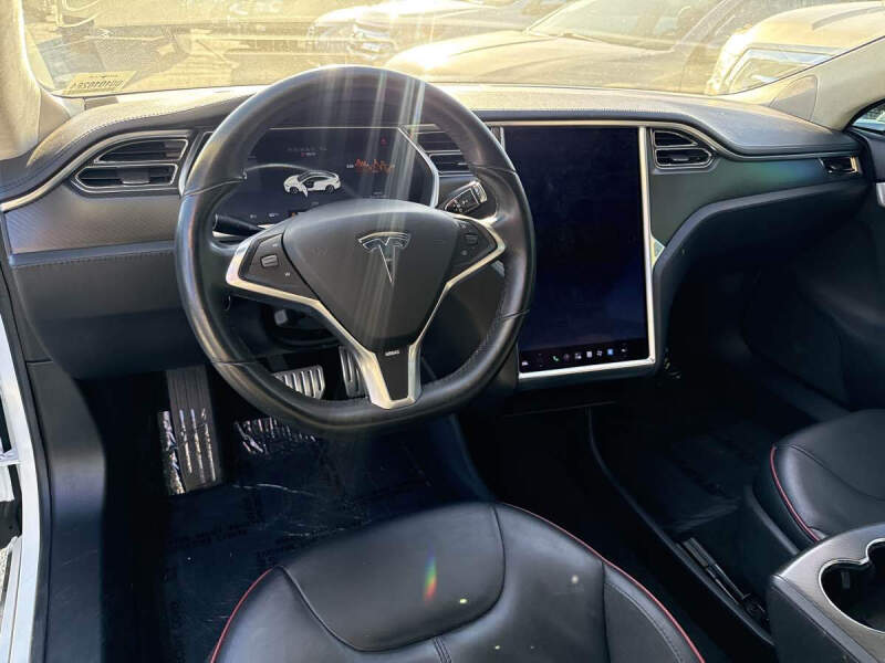 2013 Tesla Model S Performance