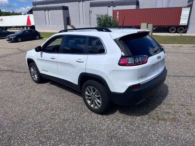 2022 Jeep Cherokee Latitude Lux