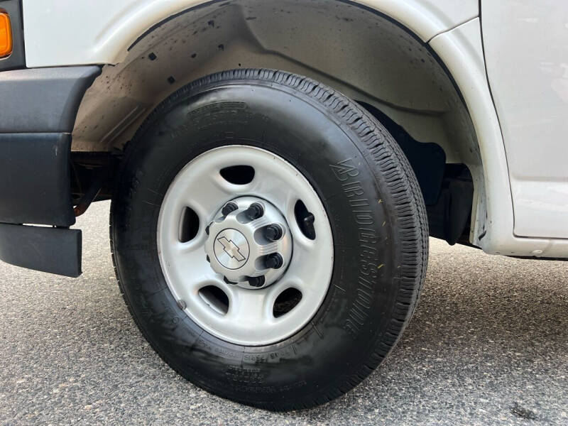 2018 Chevrolet Express 2500