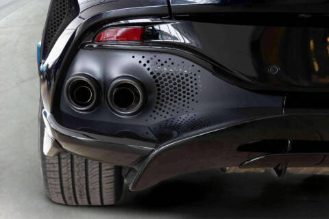 2025 Aston Martin DBX 707