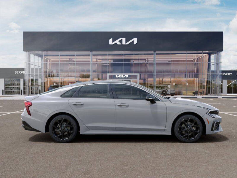 2026 Kia K5