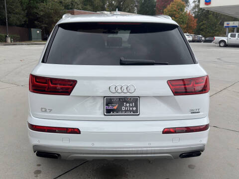 2017 Audi Q7 3.0T quattro Premium Plus