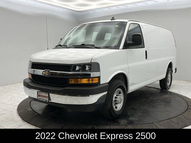 2022 Chevrolet Express 2500