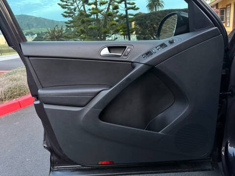 2016 Volkswagen Tiguan 2.0T SE