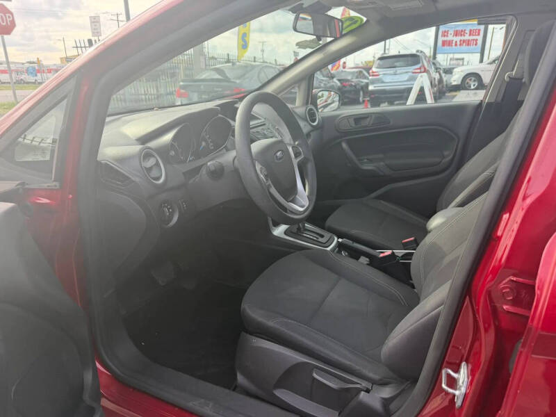 2017 Ford Fiesta SE