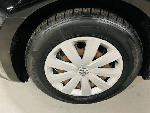 2013 Volkswagen Passat