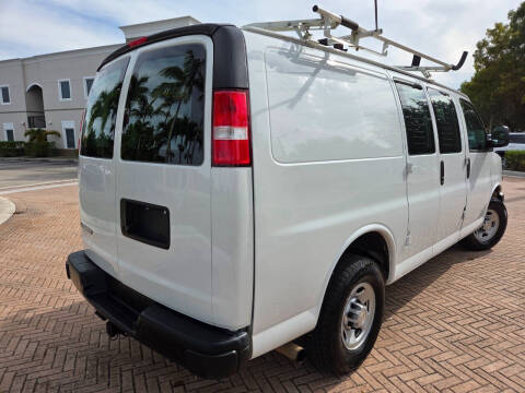 2020 Chevrolet Express 2500