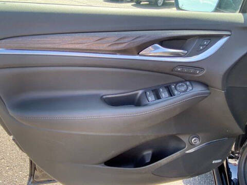 2022 Buick Enclave Avenir