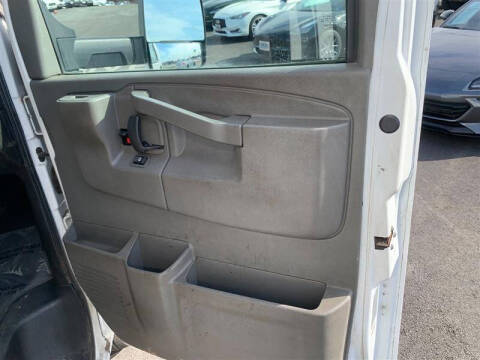 2016 Chevrolet Express 3500