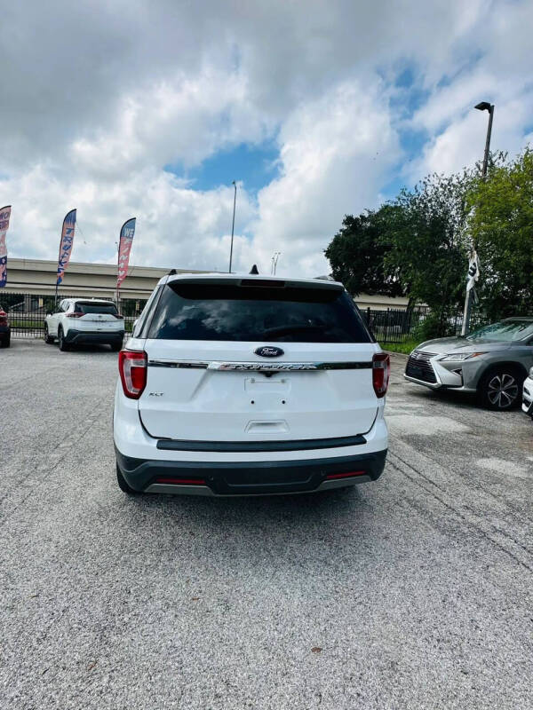 2019 Ford Explorer XLT