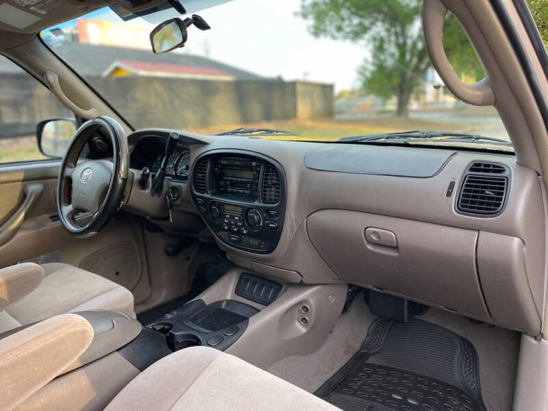 2007 Toyota Sequoia SR5