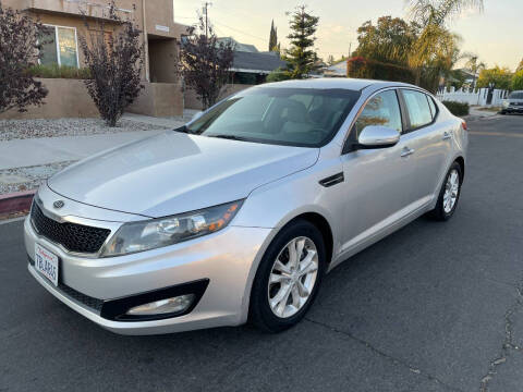 2012 Kia Optima for sale at Singh Auto Outlet in North Hollywood CA