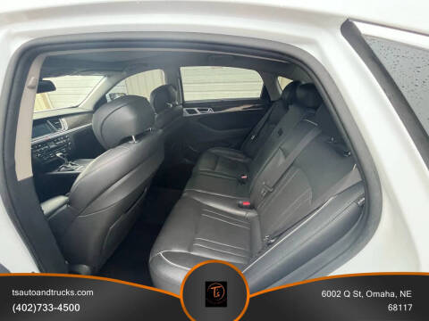 2015 Hyundai Genesis