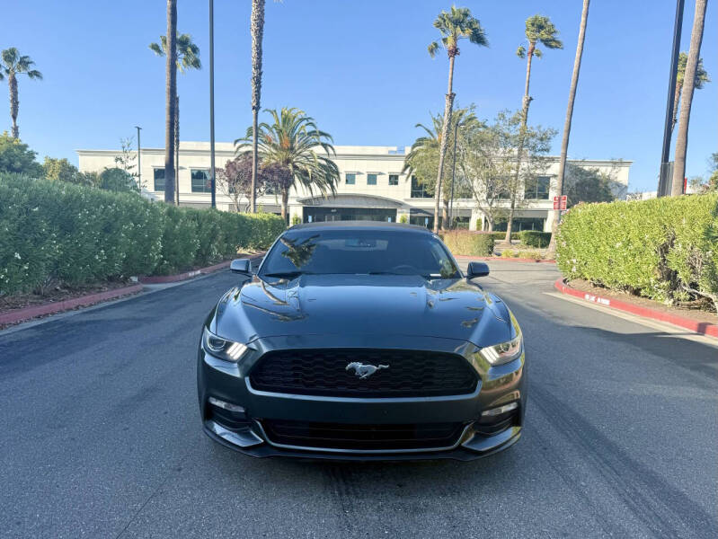 2016 Ford Mustang V6