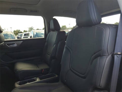 2026 Infiniti QX80 Pure