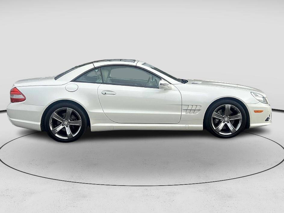 Mercedes-BenzSL-Class7