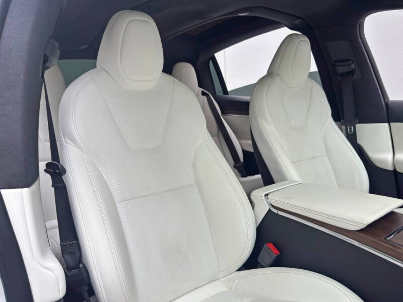 2022 Tesla Model X